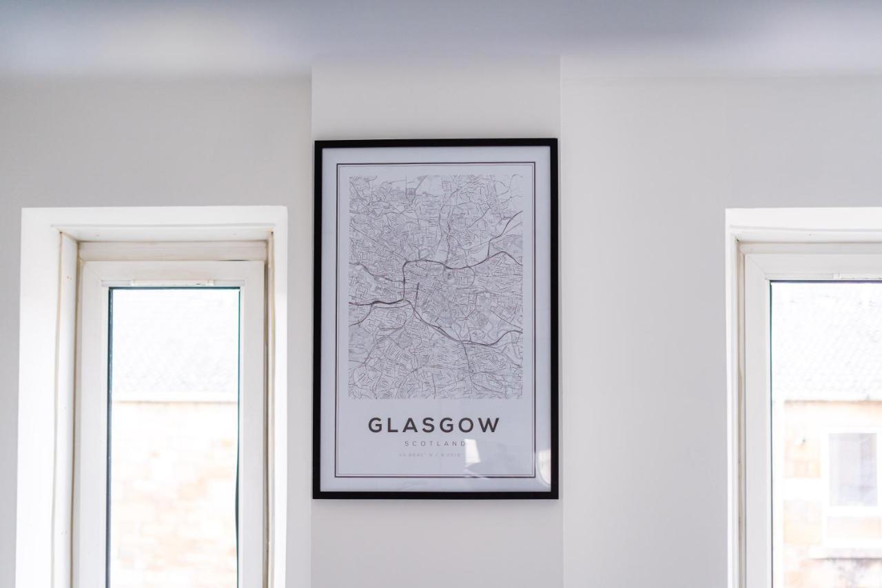 Apartamento Cheerful 2 Bedroom Homely Apartment, Sleeps 6 Guest Comfy, 3x Double Bed, Parking, Free Wifi, Suitable For Business, Leisure Guest,glasgow, West End, Near Centre *